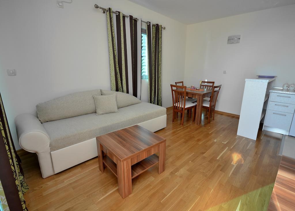 Apartments Rafailovic Ljubo Rafajlovići Exterior foto